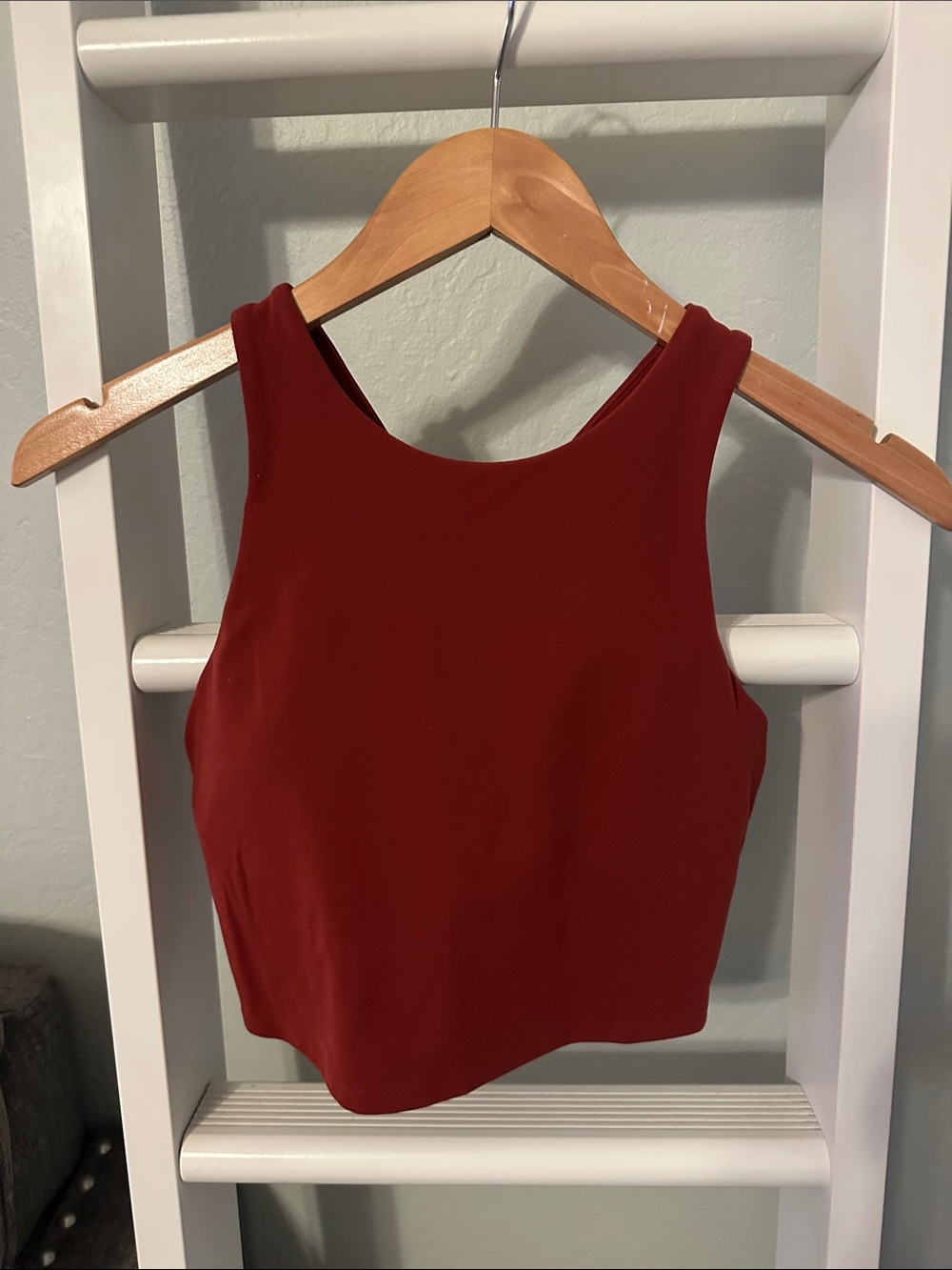 Athleta Sleeveless Crop Tank in Burgundy